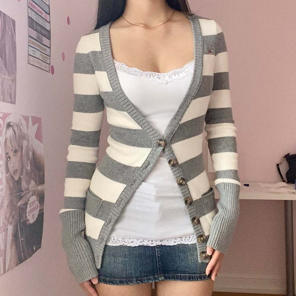 Hollister Co. Women's Grey and White Cardigan